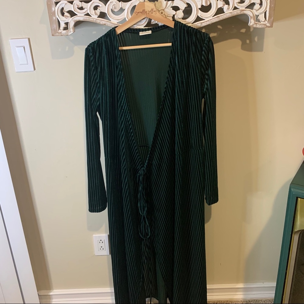 Green vila duster